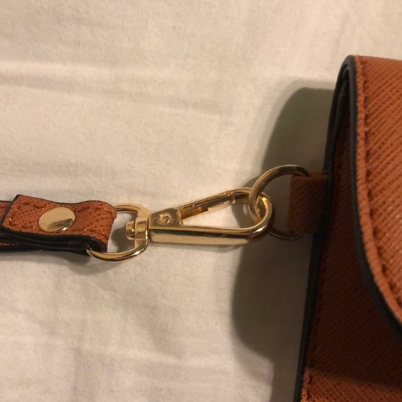 Elim & Paul Wristlet - Picture 3 of 4